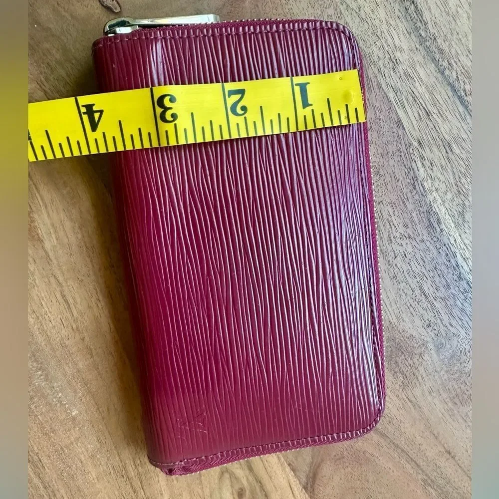 Louis Vuitton Epi leather wallet - Picture 14 of 14